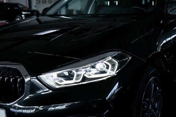 BMW 120d 4 of 28