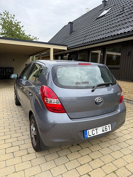 Hyundai i20 4 of 14