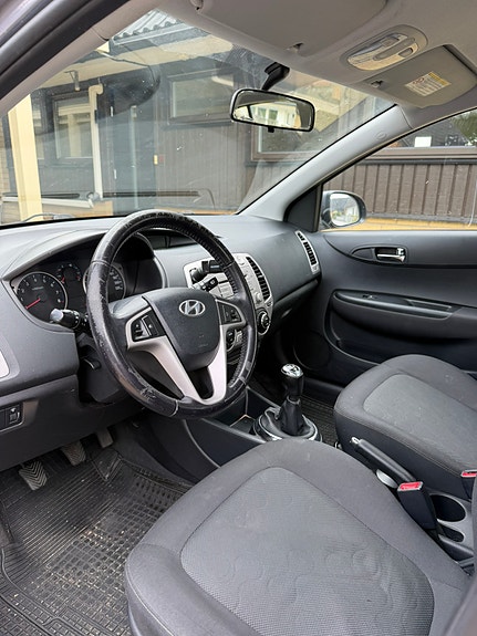 Hyundai i20 9 of 14