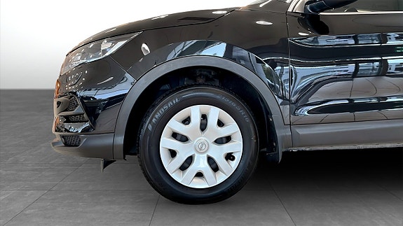 Nissan Qashqai 9 of 12