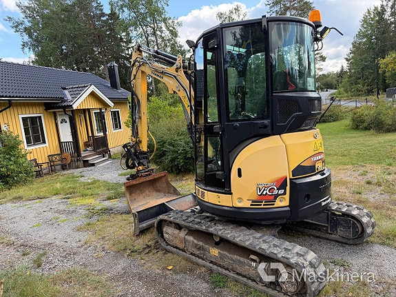 Grävmaskin Yanmar VIO38-U med tillbehör 7 of 27