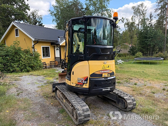 Grävmaskin Yanmar VIO38-U med tillbehör 6 of 27