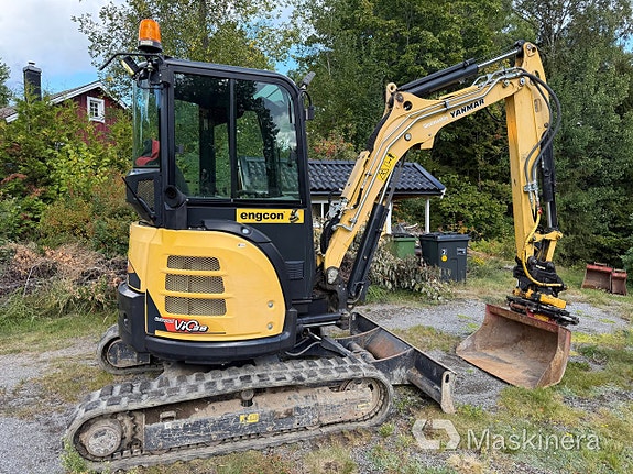 Grävmaskin Yanmar VIO38-U med tillbehör 4 of 27
