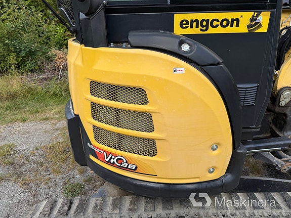 Grävmaskin Yanmar VIO38-U med tillbehör 25 of 27