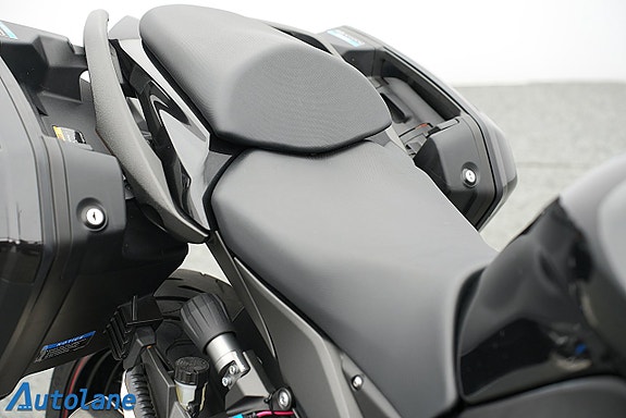Kawasaki Ninja Z1000SX *Nyservad, Sidoväskor 17 of 27