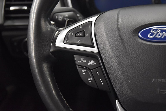 Ford Mondeo 10 of 26