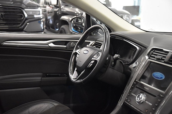 Ford Mondeo 8 of 26