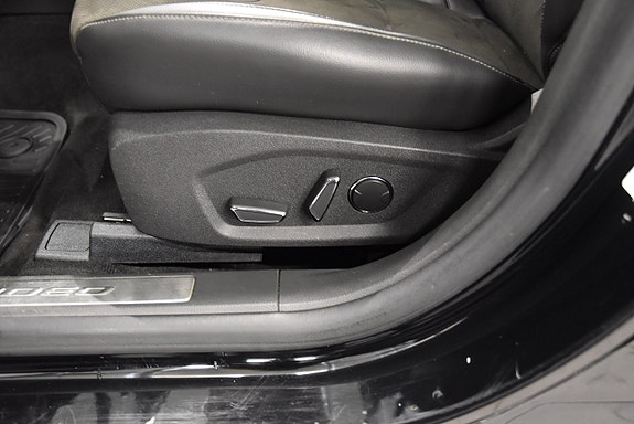 Ford Mondeo 15 of 26