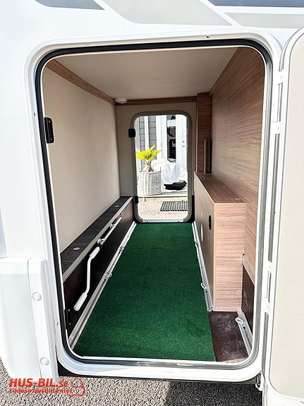 Weinsberg X-Cursion Van 500 MQ Edition Pepper / Solpanel / Dieseltruma 19 of 22