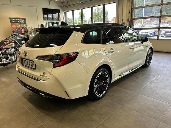 Toyota Corolla 9 of 24
