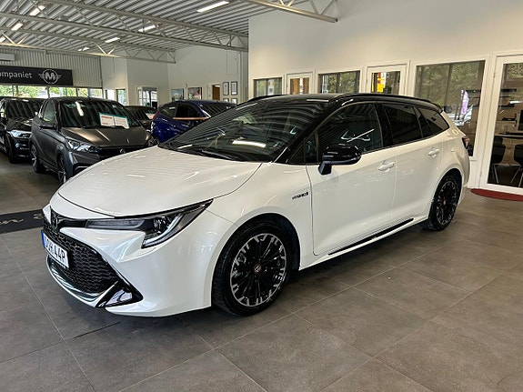 Toyota Corolla 3 of 24