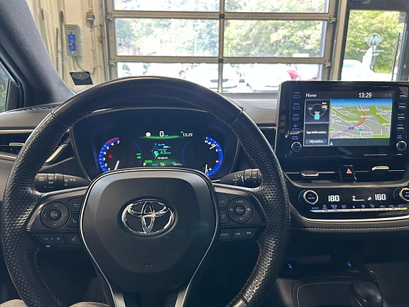 Toyota Corolla 15 of 24