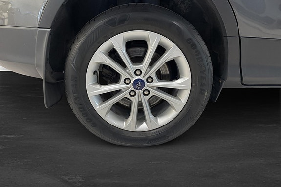 Ford Kuga 7 of 14