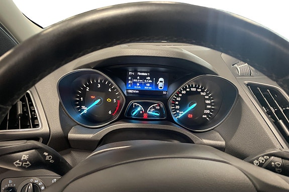 Ford Kuga 9 of 14