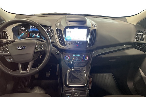 Ford Kuga 10 of 14