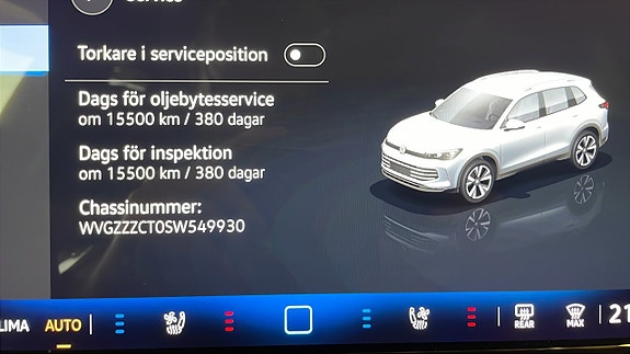 Volkswagen Tiguan 18 of 23