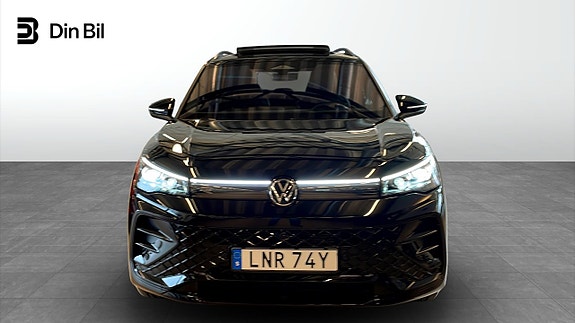 Volkswagen Tiguan 4 of 23