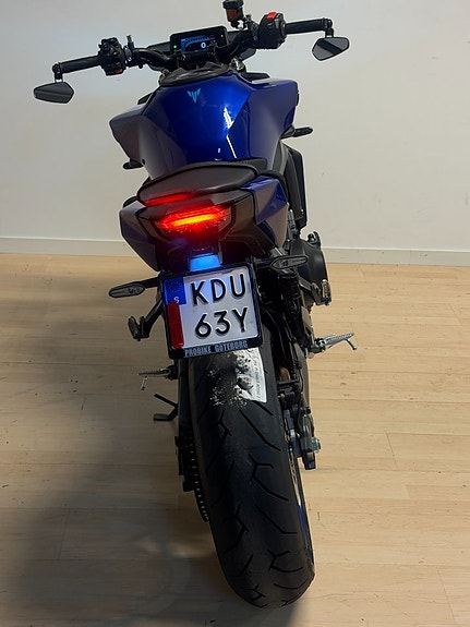 Yamaha MT-09 Fabriksgaranti/Endast 541 mil 6 of 10