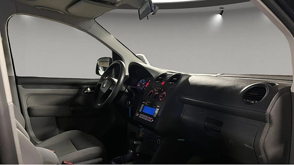 Volkswagen Caddy 6 of 8