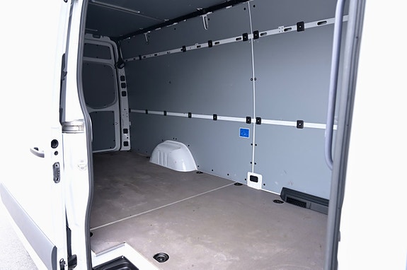 Mercedes-Benz Sprinter 317 8 of 16
