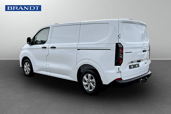 Ford Transit Custom 2 of 7
