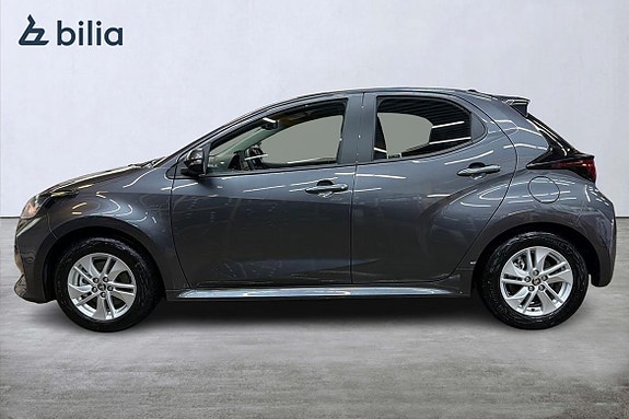 Toyota Yaris 3 of 21