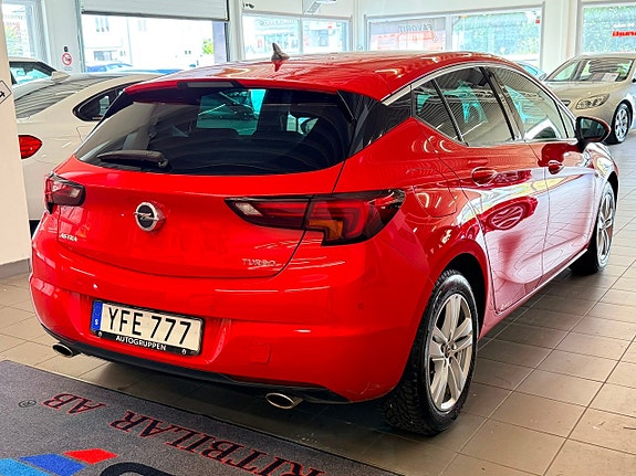 Opel Astra 20 of 22