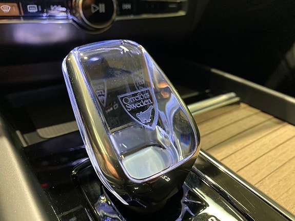 Volvo XC60 15 of 23