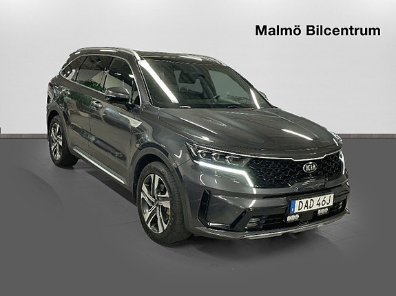 Kia Sorento 6 of 25