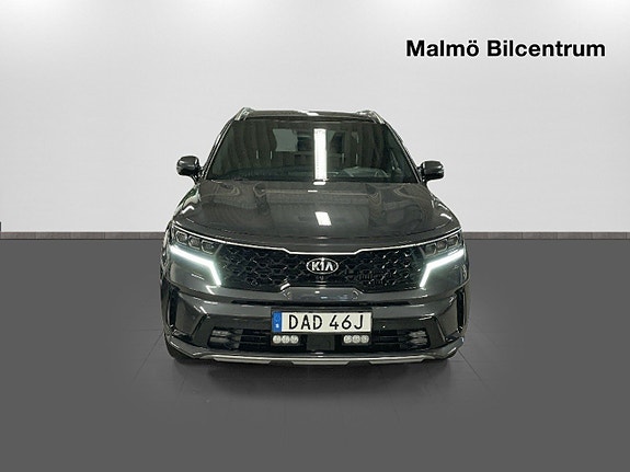 Kia Sorento 5 of 25