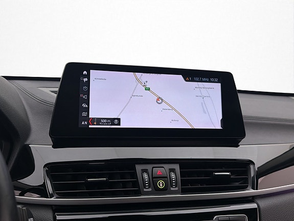 BMW X1 20 of 30