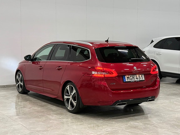 Peugeot 308 SW 3 of 26