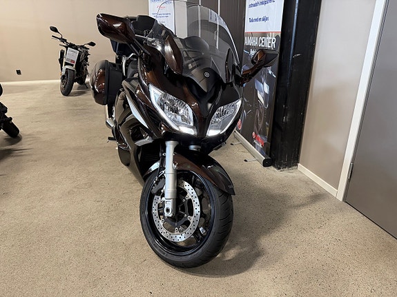 Yamaha FJR1300A ABS, Toppbox 3 of 4
