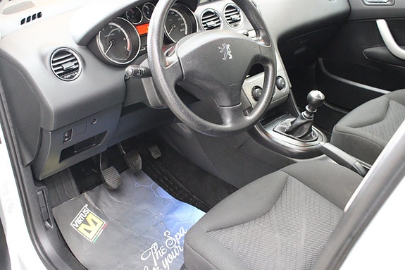 Peugeot 308 SW 6 of 11