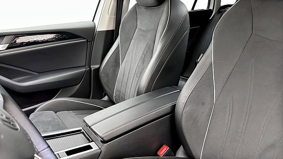 Volkswagen Passat 8 of 19