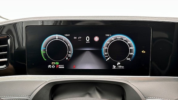 Volkswagen Passat 13 of 19
