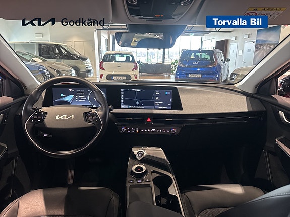 Kia EV6 7 of 14