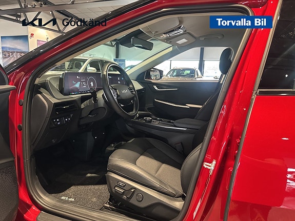 Kia EV6 8 of 14