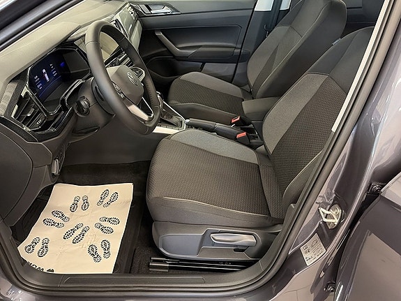 Volkswagen Polo 7 of 12