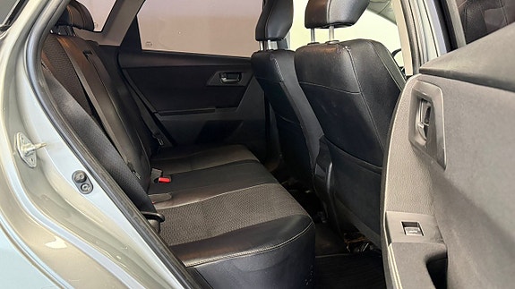 Toyota Auris 16 of 22