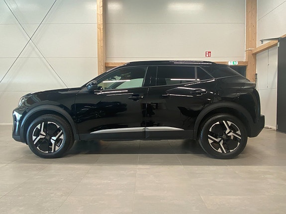 Peugeot 2008 5 of 17