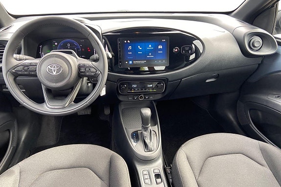 Toyota Aygo X 10 of 21