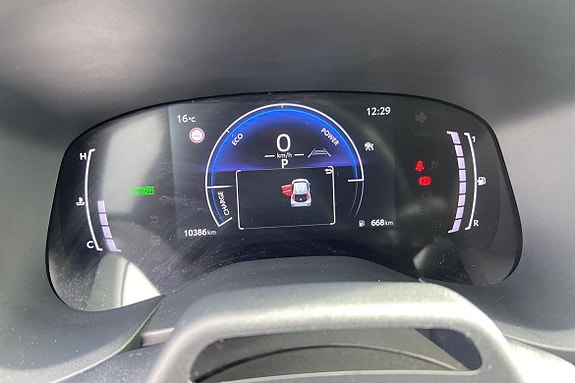Toyota Aygo X 16 of 21
