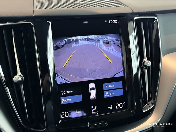 Volvo XC60 16 of 22