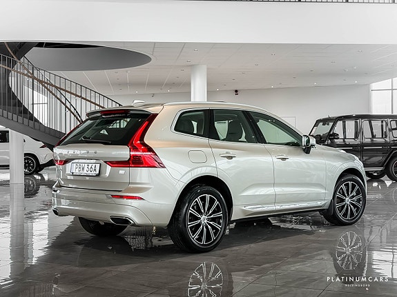 Volvo XC60 2 of 22