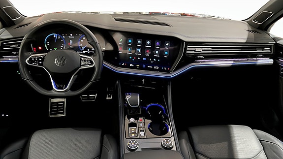 Volkswagen Touareg 11 of 24