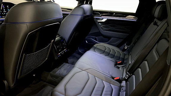 Volkswagen Touareg 12 of 24
