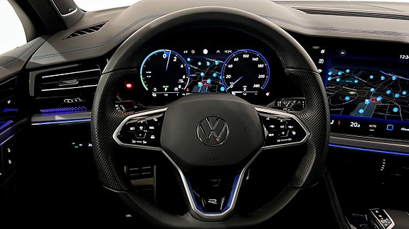 Volkswagen Touareg 22 of 24