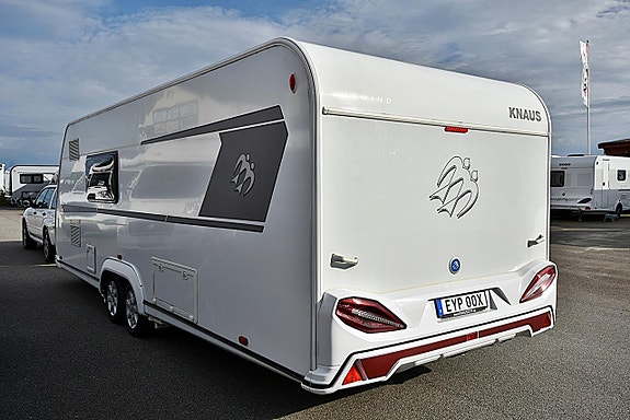 Knaus 650 PXB Südwind, Queenbed 26 of 27