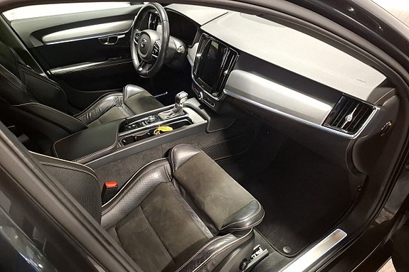 Volvo V90 15 of 18